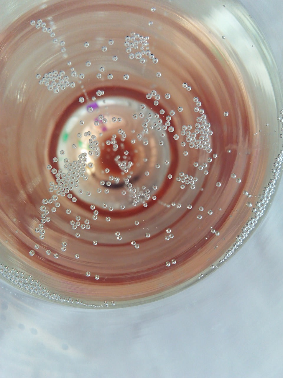 Why does sparkling wine have bubbles?