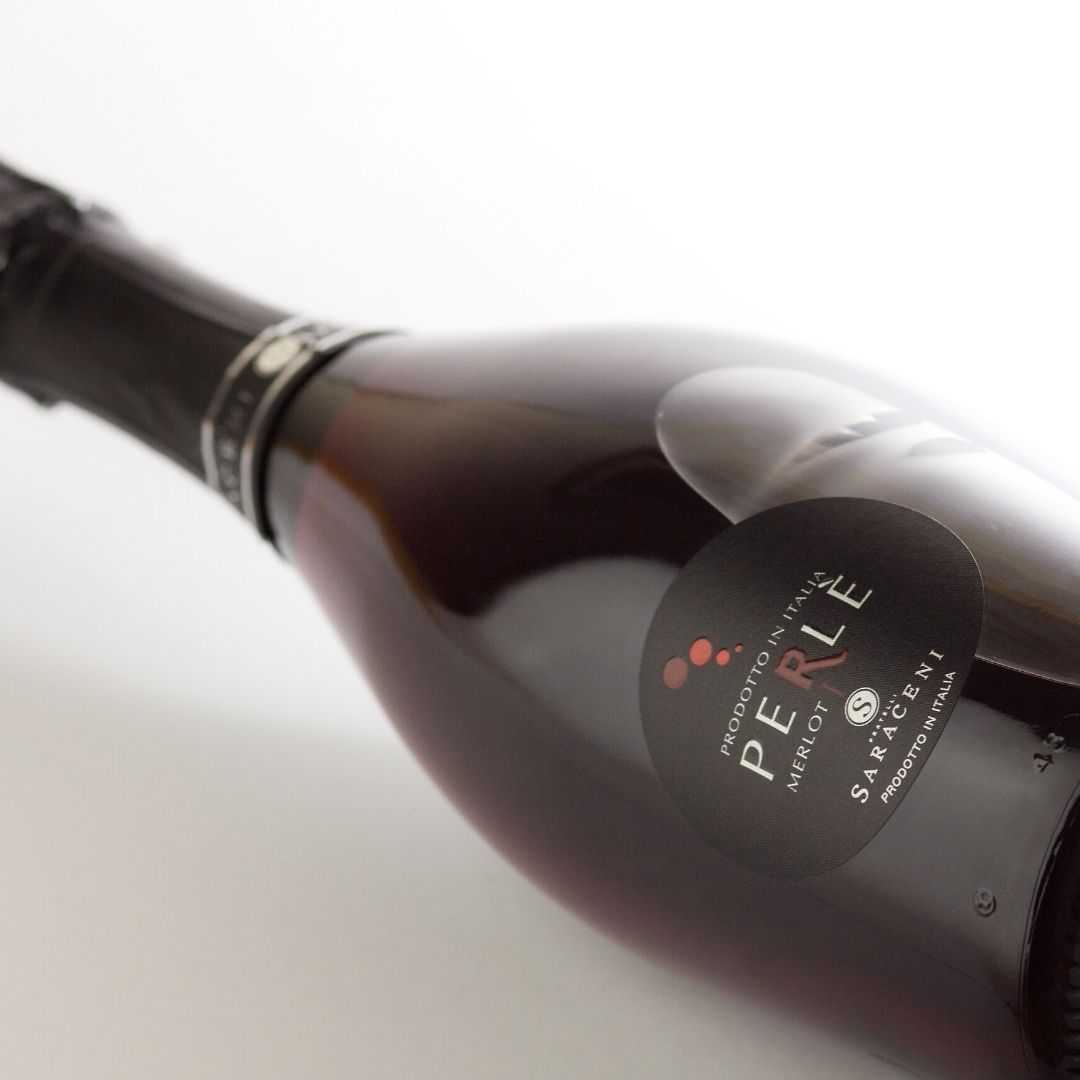 Perlé Sparkling Red Sparkling wine, 750ml, 11.0% abv Saraceni Wines