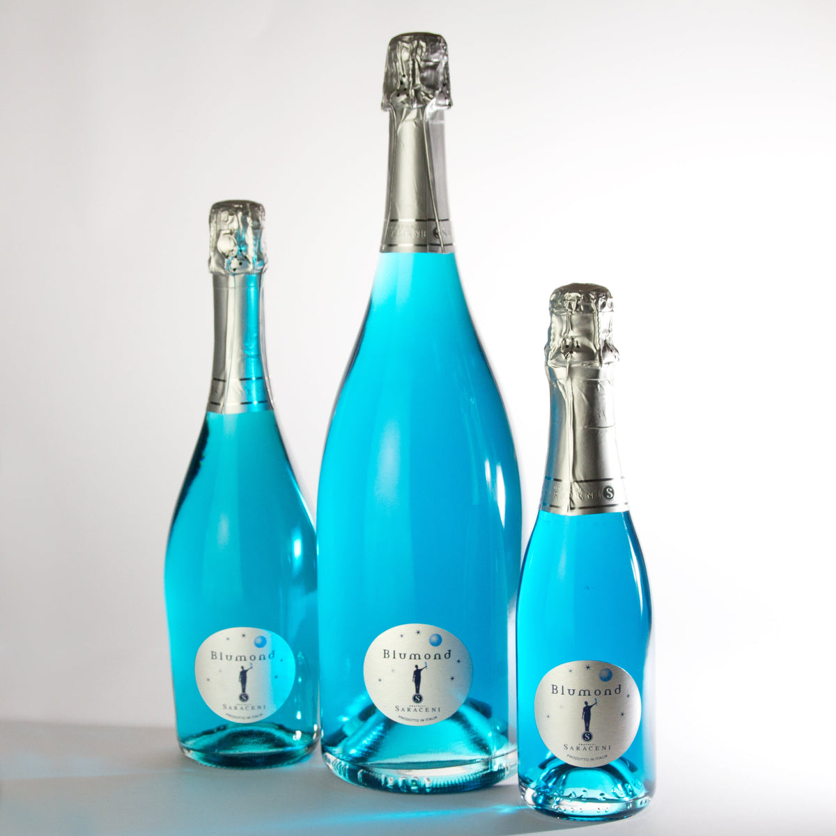 Blumond blue sparkling wine collection in 750ml, magnum, mini and limited-edition Royale bottle