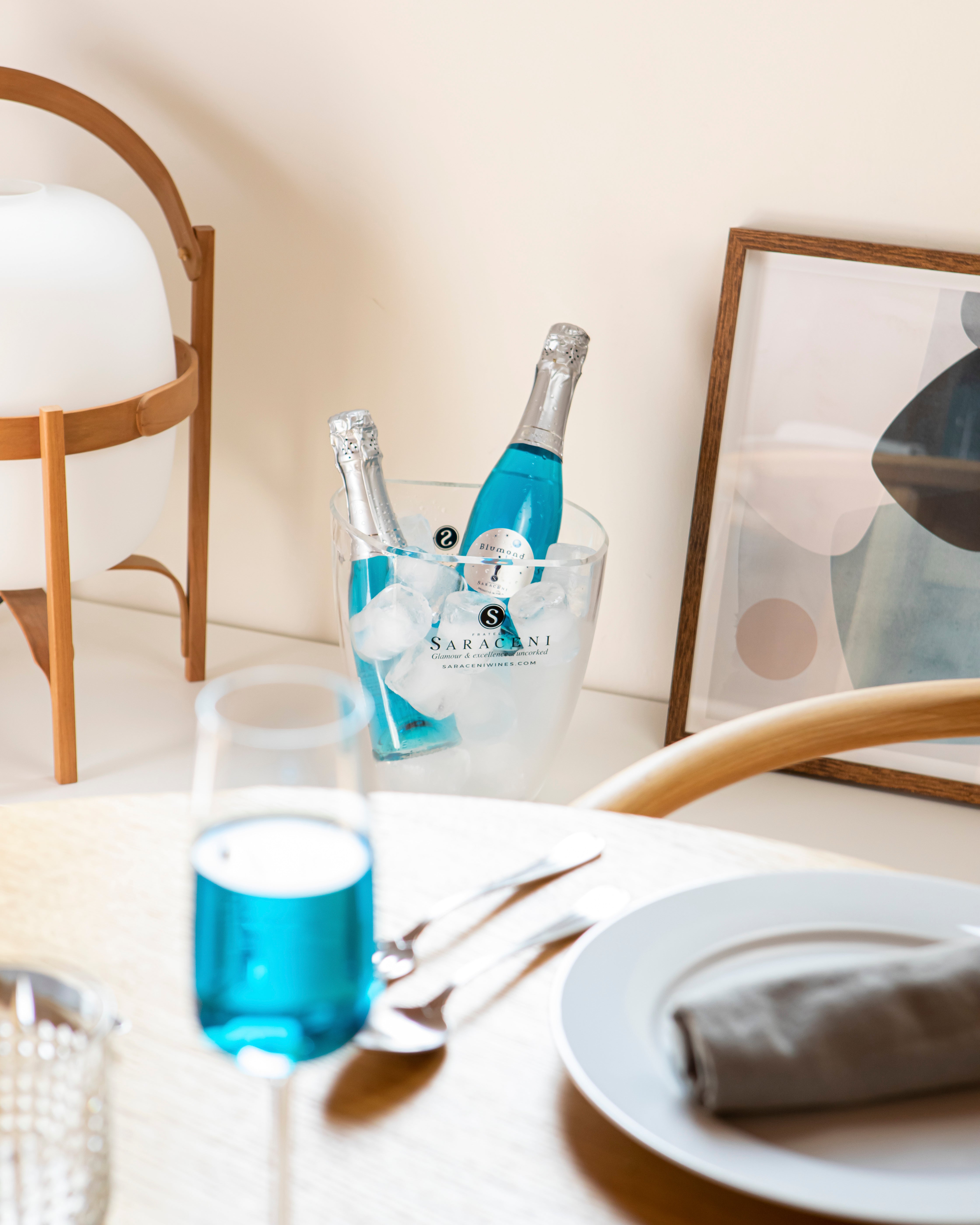 Baby Blumond 6 pack — six mini 375ml bottles of Saraceni sparkling blue bubbly wine, ideal for weddings and gifting (product detail)