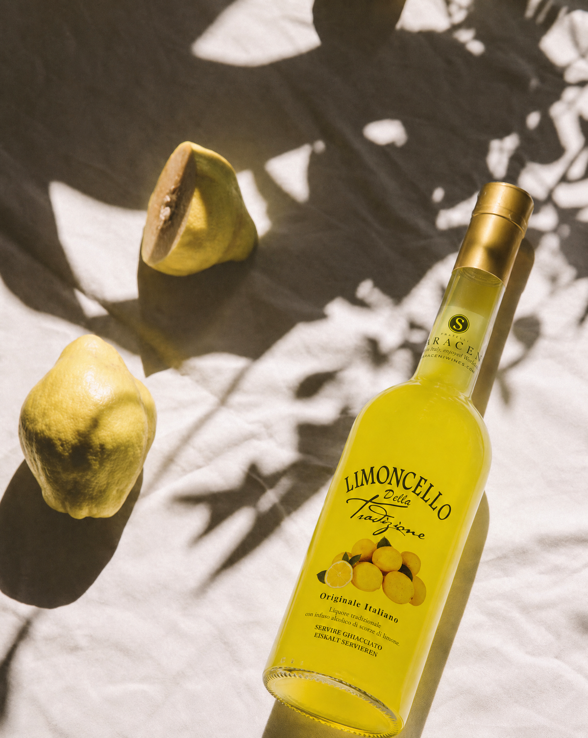Limoncello d'Autore — bright yellow sweet Italian limoncello liqueur, 500ml, Saraceni Wines (product shot)