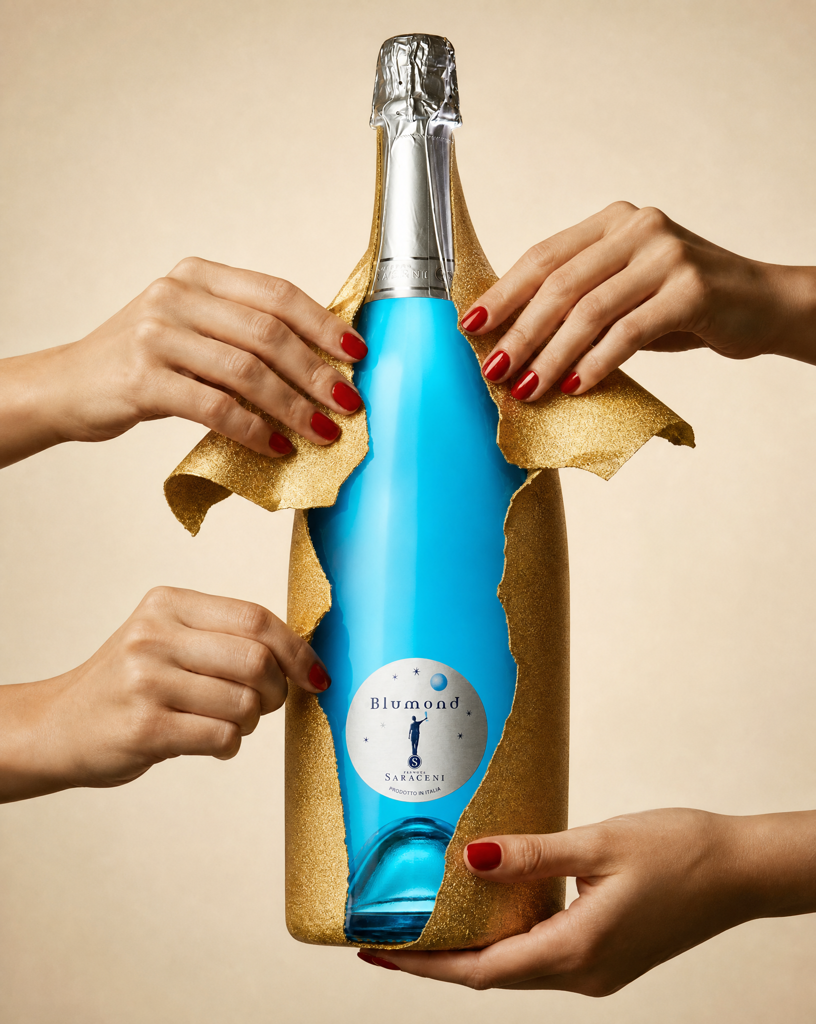 Blumond Magnum — bright blue sparkling sweet wine, 1500ml magnum bottle, Saraceni Wines (editorial shot)