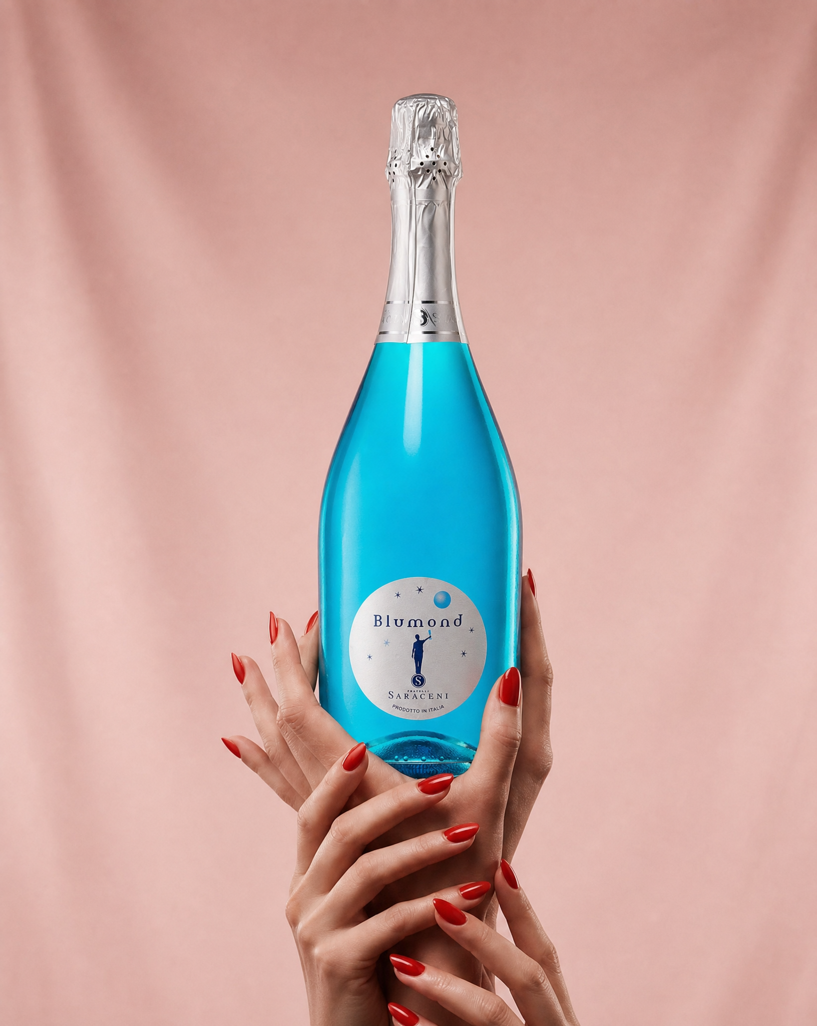 Blumond Blue Bubbly — bright blue Italian sparkling sweet wine, 750ml, Saraceni Wines (lifestyle image)