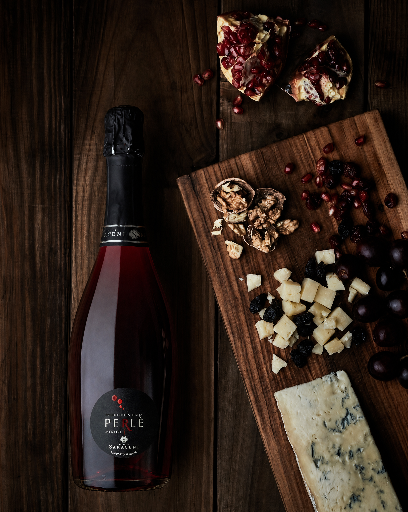 Perlé Sparkling Red — purple red extra-dry sparkling red wine, 750ml, Saraceni Wines (tasting notes visual)